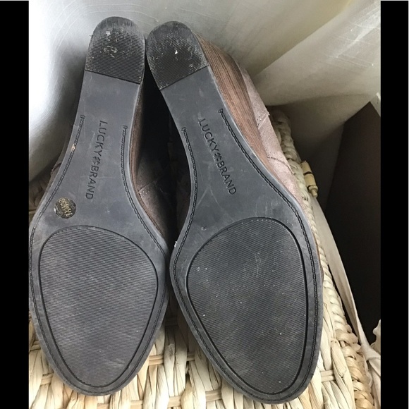 Lucky Brand Shylow Suede Ankle Booties Sz 7.5 - Picture 5 of 10